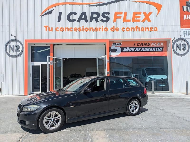 Negro Usado 2009 BMW 320 Familiar | 6490 € (Buen precio) - Imagen 1/4