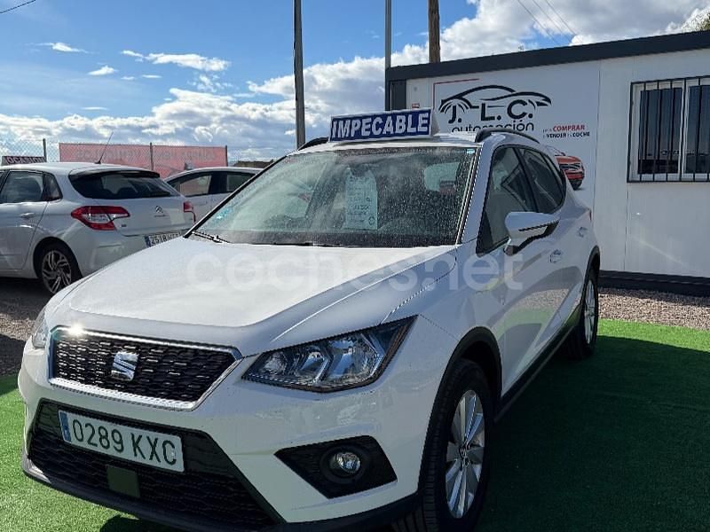 Blanco Usado 2020 Seat Arona Style SUV | 11.500 € (Un poco caro) - Imagen 1/4