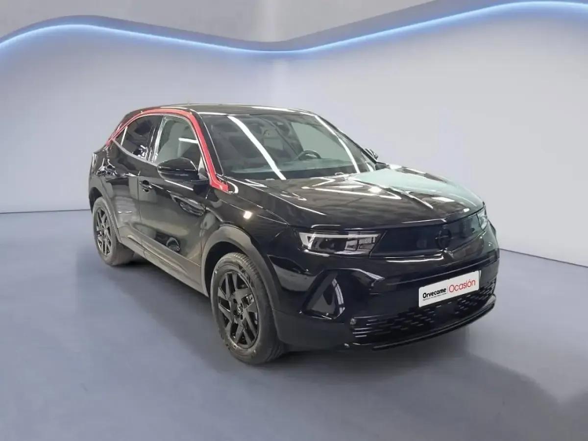 Usado Opel Mokka GS Line 130 CV (95 kW) 2022 Negro SUV