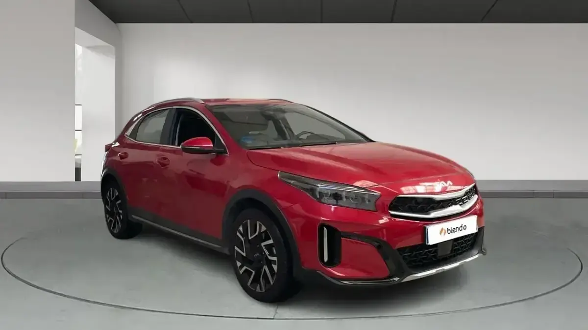 Usado Kia XCeed 141 CV (103 kW) 2023 Rojo SUV