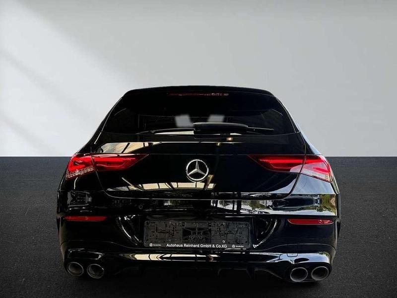 Usado Mercedes CLA45 AMG Shooting Brake AMG 387 CV (284 kW) 2022 Negro Familiar