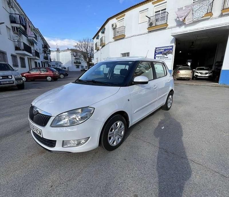 Usado Skoda Fabia Ambition 90 HP (66 kW) 2011 Branco Citadino