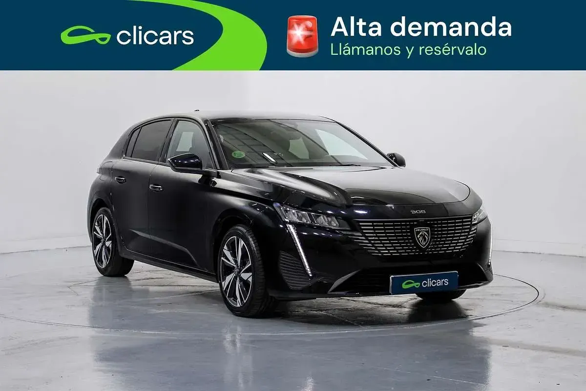 Usado Peugeot 308 Allure 131 CV (96 kW) 2023 Negro Utilitario