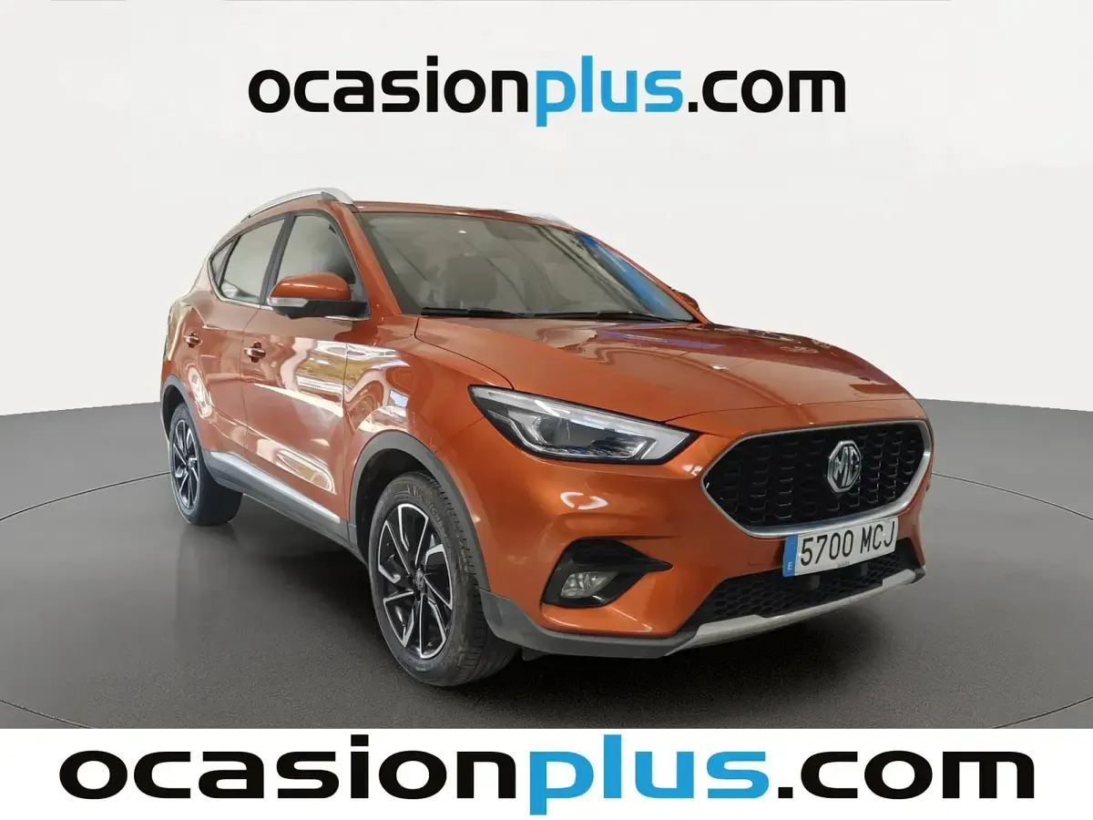 Usado MG ZS Luxury 111 CV (81 kW) 2022 Naranja SUV