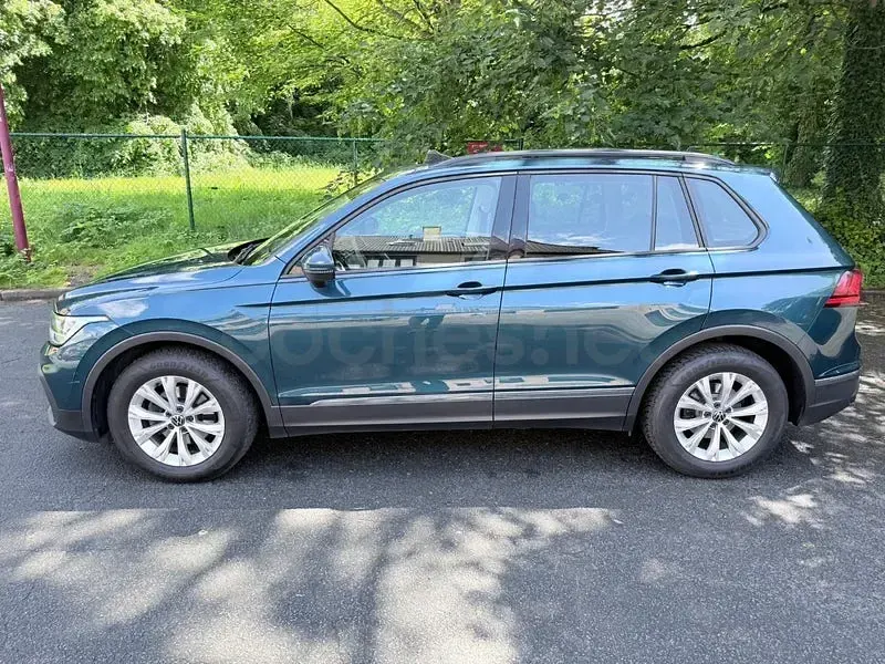 Usado VW Tiguan Life 150 CV (110 kW) 2021 Azul SUV