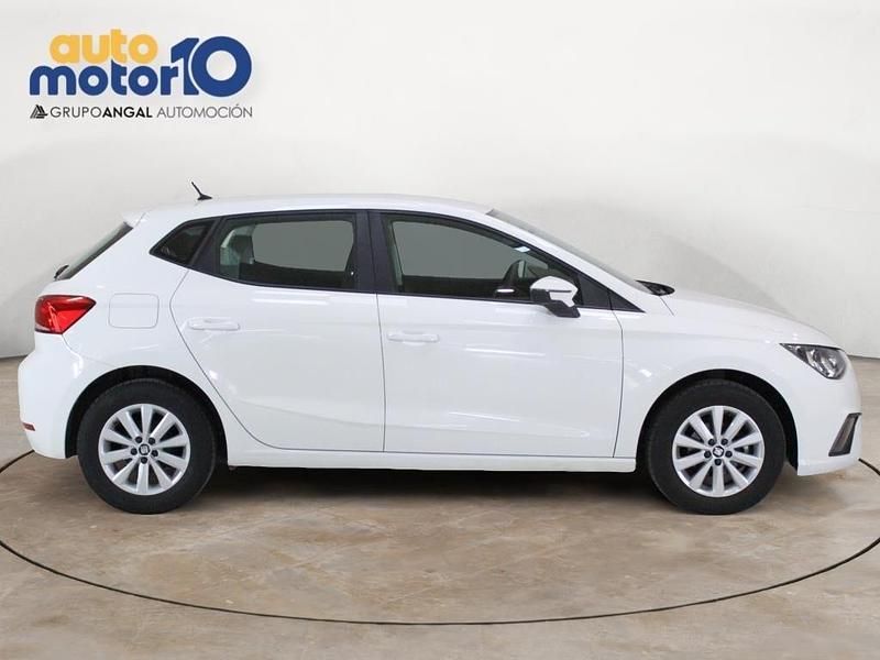 Usado Seat Ibiza Style 80 CV (58 kW) 2018 Blanco Utilitario
