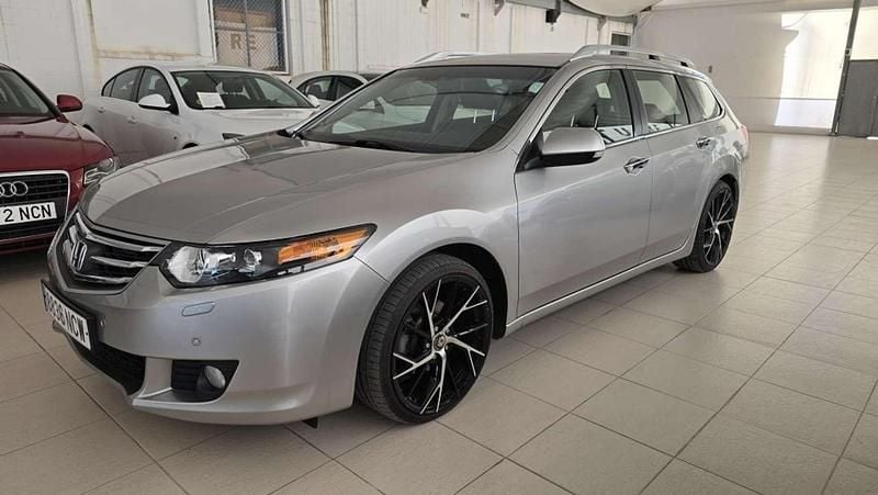 Usado Honda Accord Elegance 150 CV (110 kW) 2011 Gris Familiar