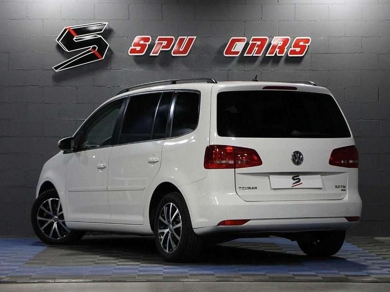Usado VW Touran Advance 140 CV (102 kW) 2010 Blanco Monovolumen