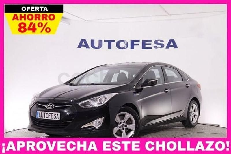 Usado Hyundai i40 136 CV (100 kW) 2014 Negro Berlina