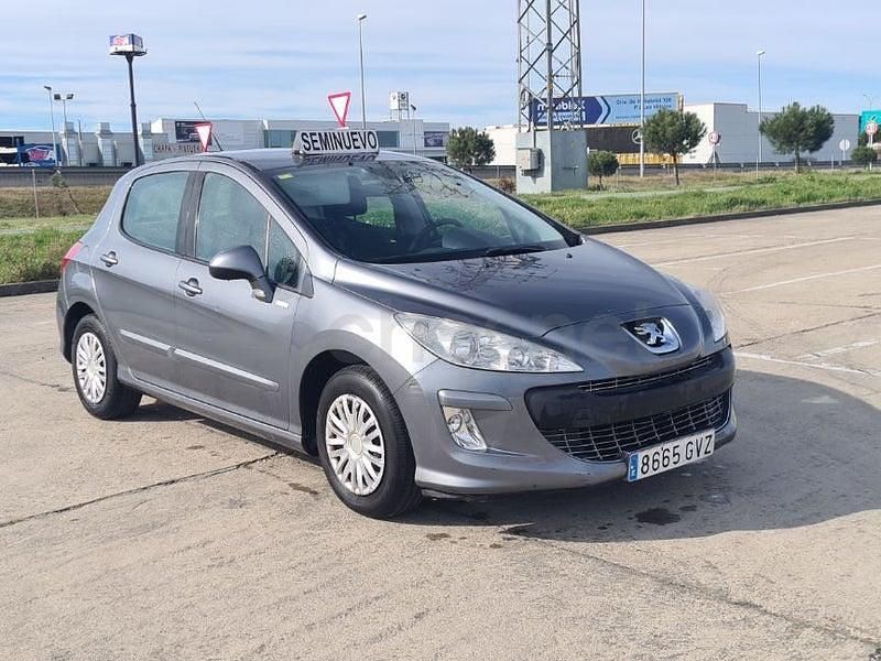Usado Peugeot 308 120 CV (88 kW) 2010 Gris / plata Berlina