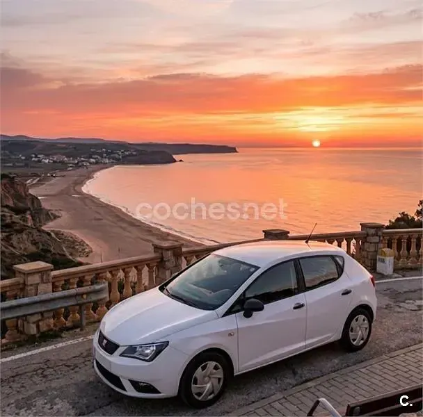 Usado Seat Ibiza Copa 75 CV (55 kW) 2013 Blanco Berlina