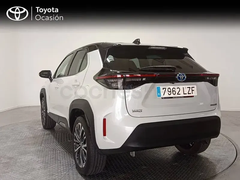 Usado Toyota Yaris Cross Style 116 CV (85 kW) 2022 Blanco SUV
