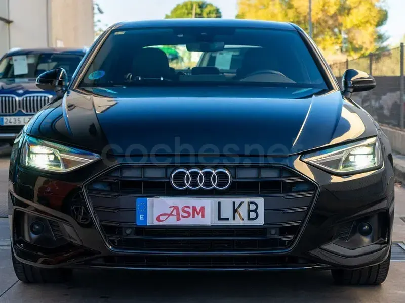Usado Audi A4 Advanced Plus 163 CV (119 kW) 2020 Negro Berlina