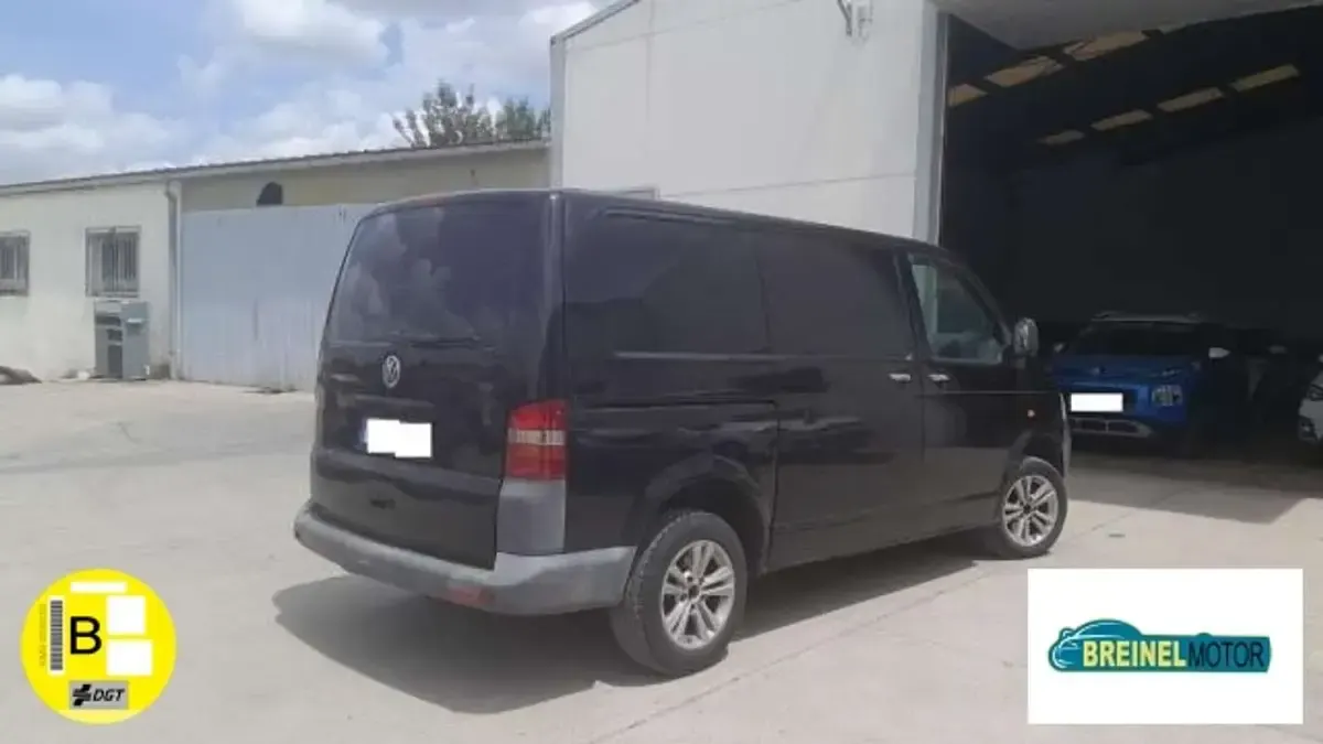 Usado VW T5 86 CV (63 kW) 2006 Negro Van
