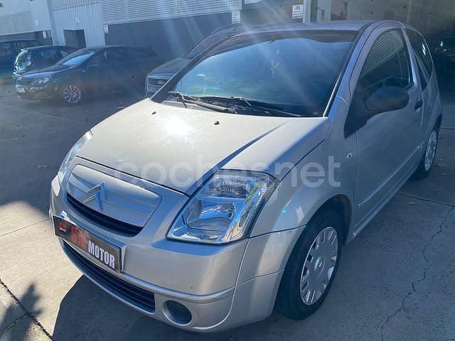 Usado Citroën C2 Furio 70 CV (51 kW) 2006 Plateado Utilitario