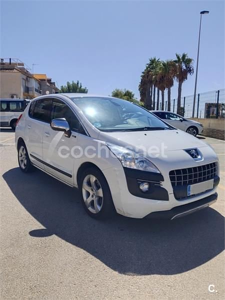 Blanco Usado 2013 Peugeot 3008 Style Berlina | 5700 € (Buen precio) - Imagen 1/4