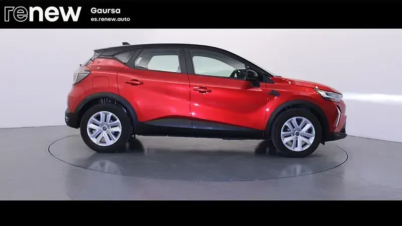 Käytetty Renault Captur Evolution 90 HP (66 kW) 2025 Punainen Katumaasturi