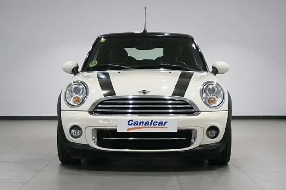 Usado Mini Cooper D Cabriolet 111 CV (81 kW) 2013 Beige Descapotable