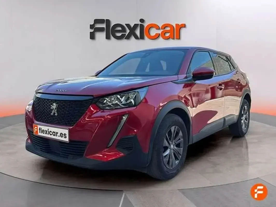 Usado Peugeot 2008 Active 101 CV (74 kW) 2020 Gris SUV