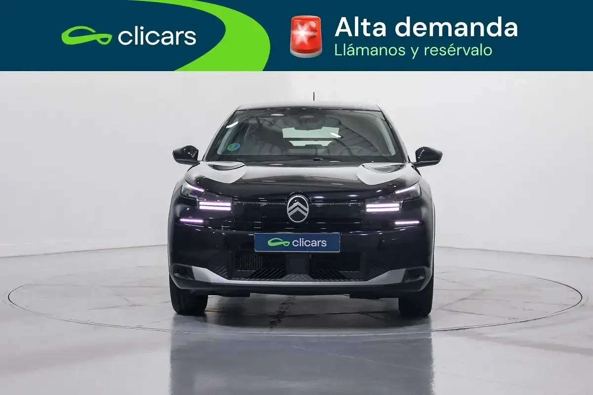 Käytetty Citroën C4 136 HP (100 kW) 2025 Musta Katumaasturi