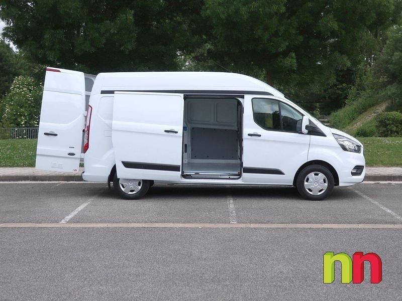 Usado Ford Transit Custom Trend 130 CV (95 kW) 2019 Blanco Van
