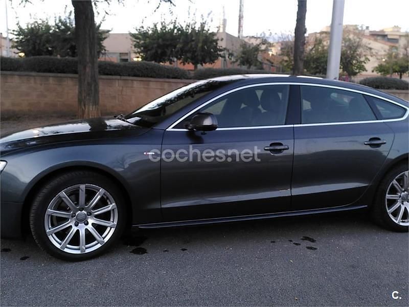 Gris / plata Usado 2014 Audi A5 Sportback S-Line Utilitario | 18.500 € (Un poco caro) - Imagen 1/4