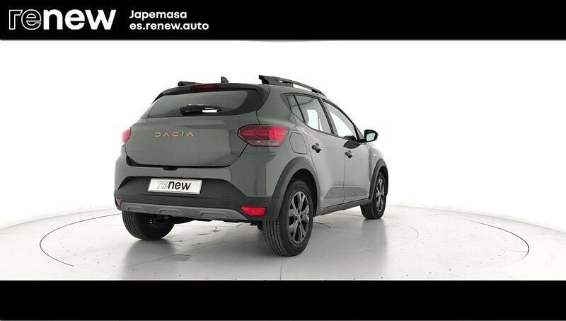Usado Dacia Sandero Extreme 100 CV (73 kW) 2025 Verde Berlina