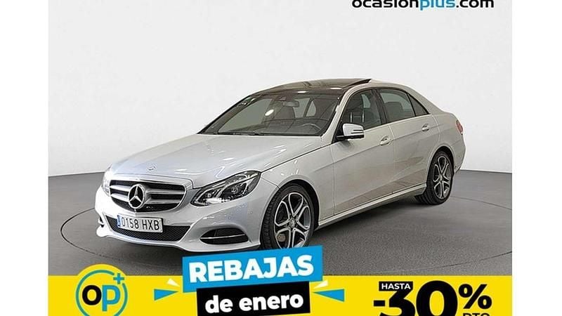 Plateado Usado 2014 Mercedes E300 Avantgarde Berlina | 16.300 € (Precio justo) - Imagen 1/4