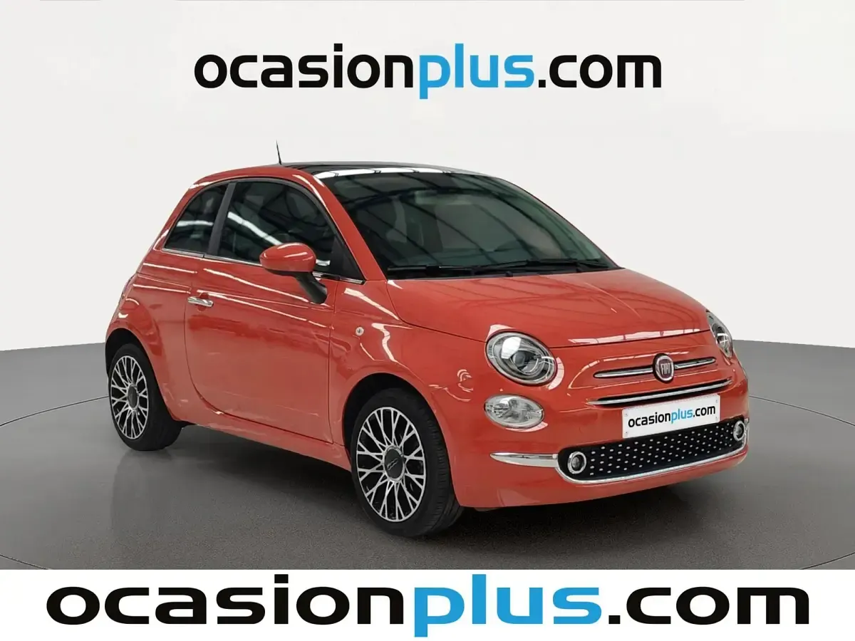 Usado Fiat 500 Dolcevita 71 CV (52 kW) 2024 Naranja Utilitario