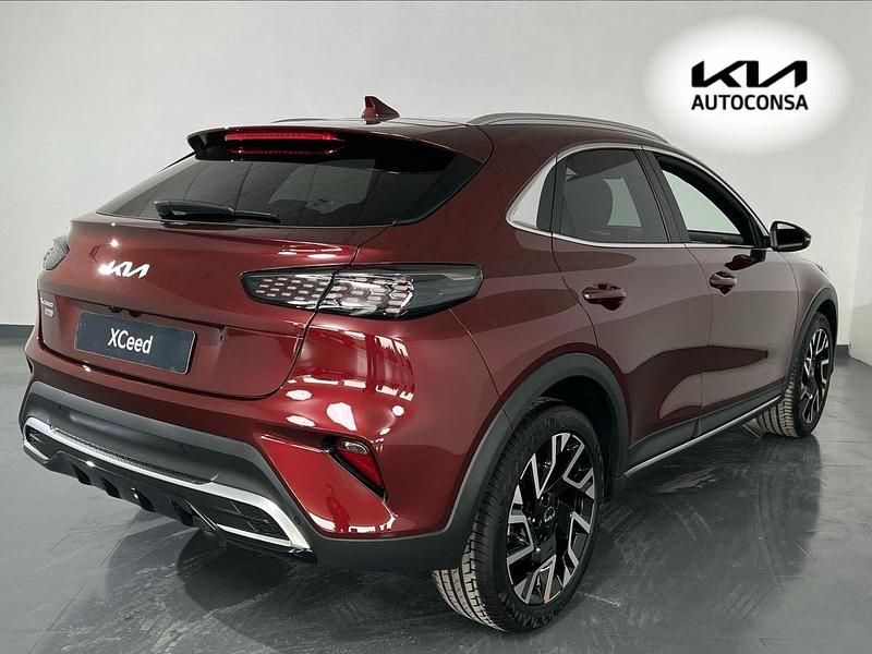 Nuevo Kia XCeed Style 115 CV (84 kW) 2025 Rojo SUV