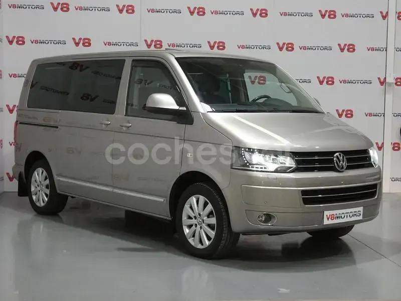 Usado VW Multivan Highline 180 CV (132 kW) 2013 Gris / plata Monovolumen
