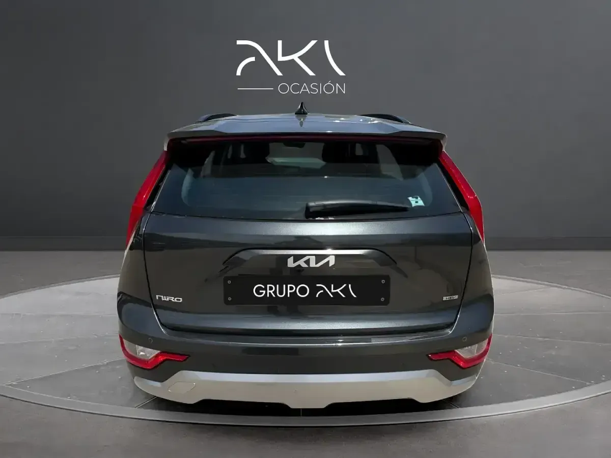 Usado Kia Niro 129 CV (94 kW) 2025 Negro SUV