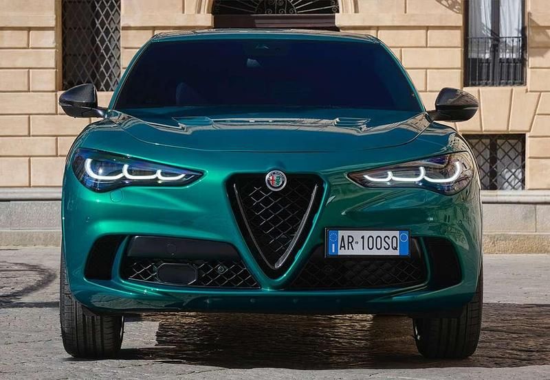 Usado Alfa Romeo Stelvio Executive 190 CV (139 kW) 2019 Blanco SUV