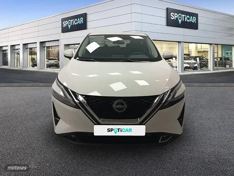Usado Nissan Qashqai Acenta 140 CV (102 kW) 2022 Blanco SUV