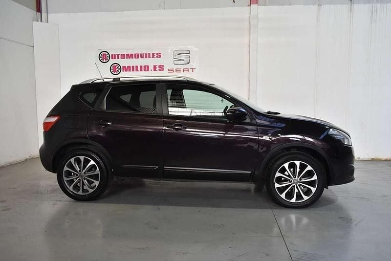 Usado Nissan Qashqai Tekna 102 CV (75 kW) 2010 Marrón SUV