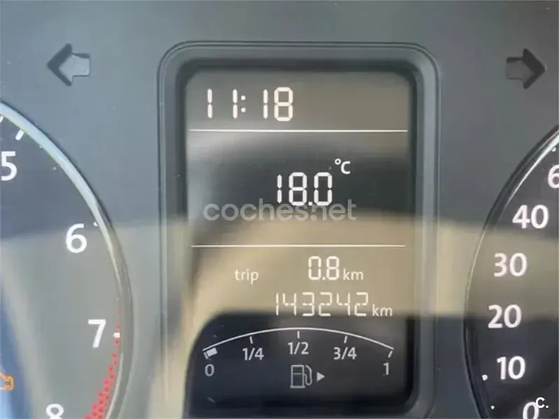 Käytetty VW Polo Advance 70 HP (51 kW) 2014 Valkoinen Sedan