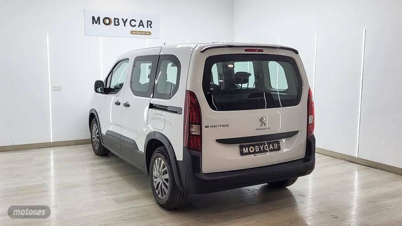 Usado Peugeot e-Rifter Active 100 kW (136 CV) 2023 Blanco Monovolumen