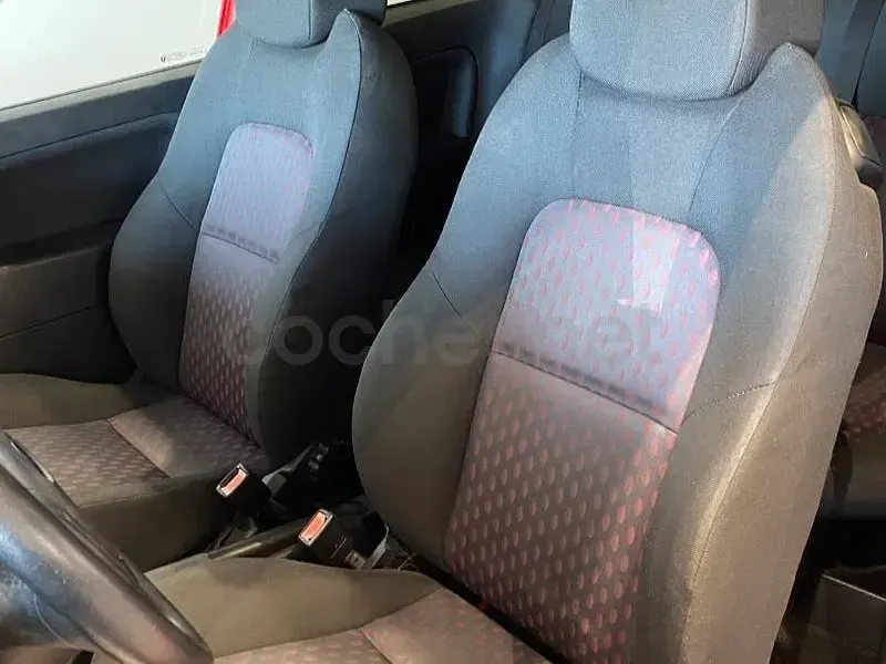 Usado Ford Fiesta Sport 90 CV (66 kW) 2009 Rojo Berlina