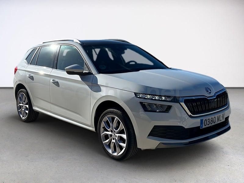 Usado Skoda Kamiq Sport 110 CV (80 kW) 2023 Blanco SUV