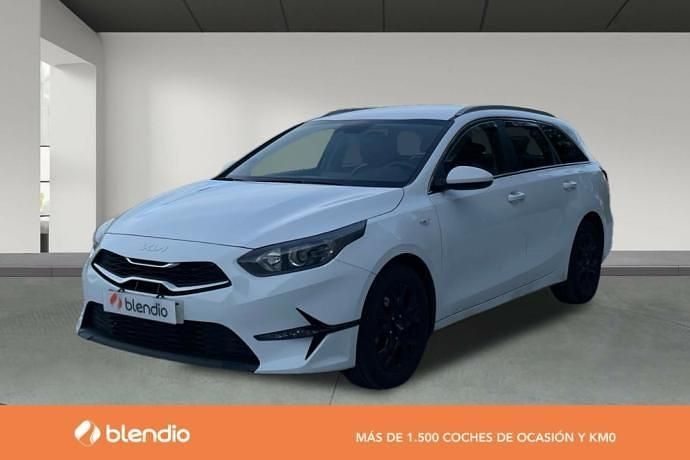 Usado Kia Ceed 121 CV (88 kW) 2022 Blanco Utilitario