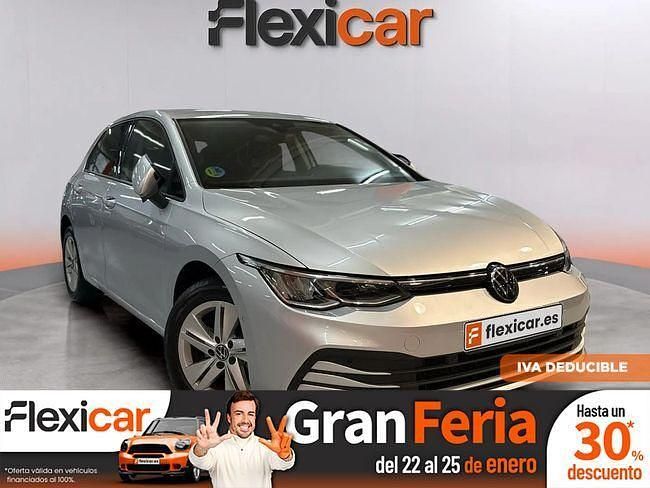 Gris Usado 2024 VW Golf VIII Berlina | 24.990 € (Precio justo) - Imagen 1/4