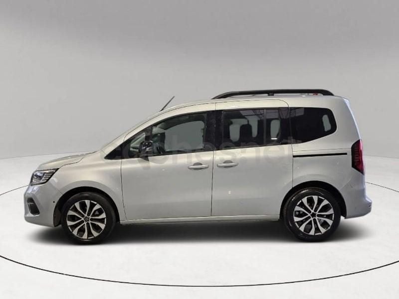 Usado Renault Kangoo Techno 95 CV (69 kW) 2023 Gris / plata Monovolumen