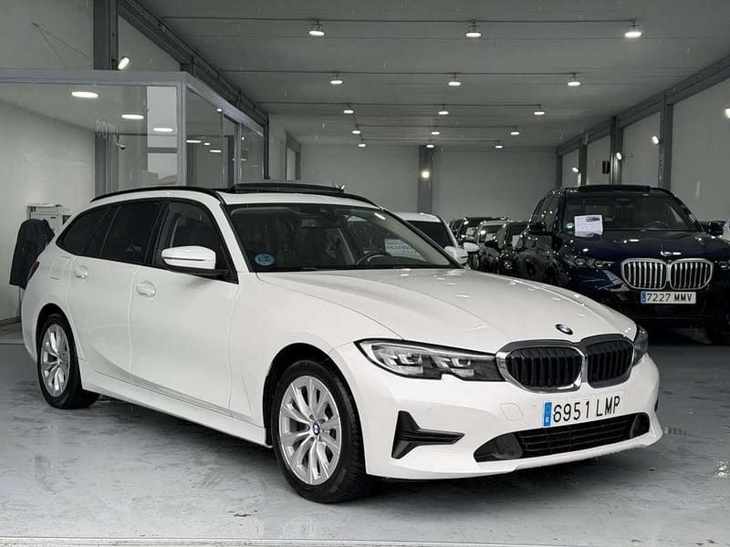 Usado BMW 320 190 CV (139 kW) 2021 Blanco Familiar