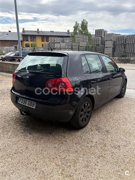 Negro Usado 2008 VW Golf VI Berlina | 4200 € (Buen precio) - Imagen 1/4