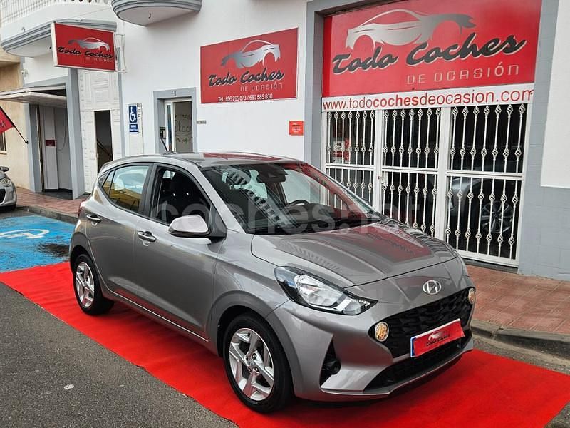 Beige Usado 2022 Hyundai i10 Utilitario | 12.999 € (Precio justo) - Imagen 1/4