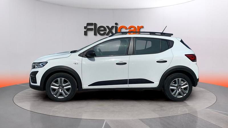 Usado Dacia Sandero Comfort 91 CV (66 kW) 2021 Blanco Berlina