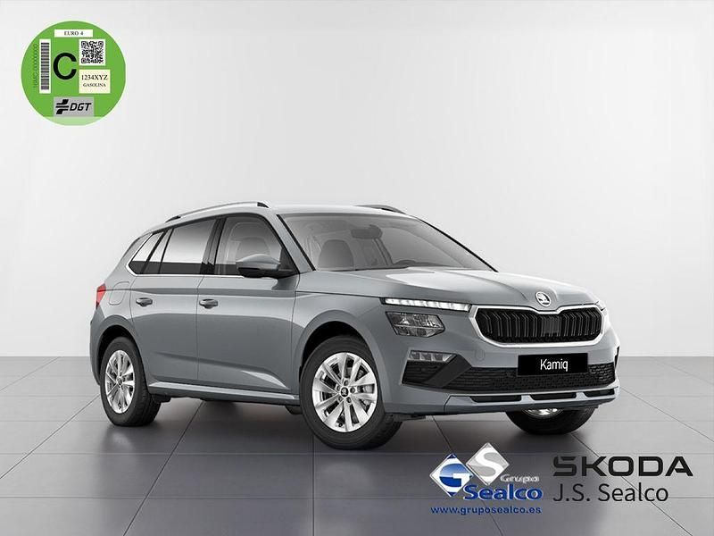 Gris / plata Usado 2025 Skoda Kamiq Selection SUV | 22.390 € (Precio justo) - Imagen 1/4