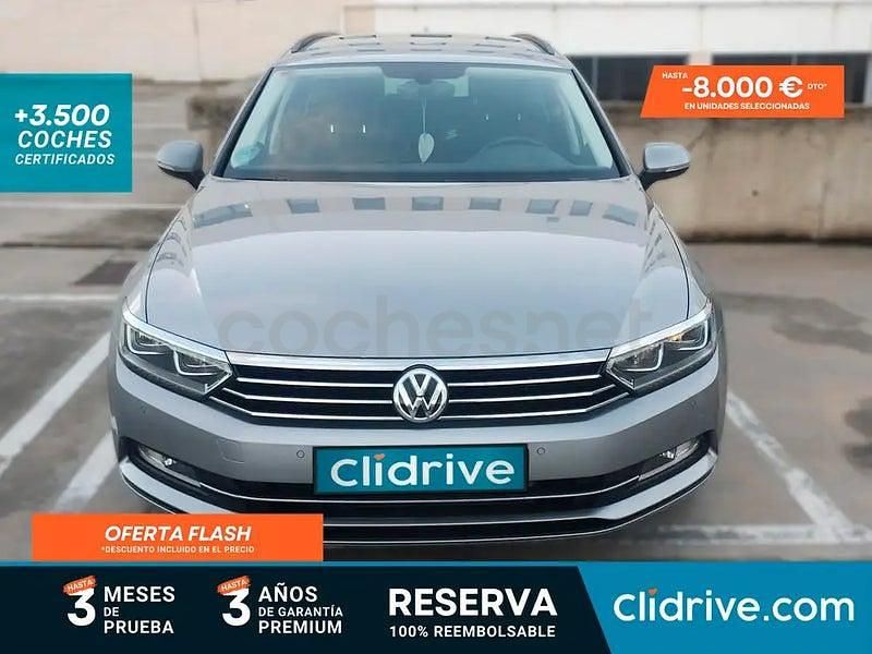 Gris / plata Usado 2019 VW Passat Advance Familiar | 11.490 € (Buen precio) - Imagen 1/3