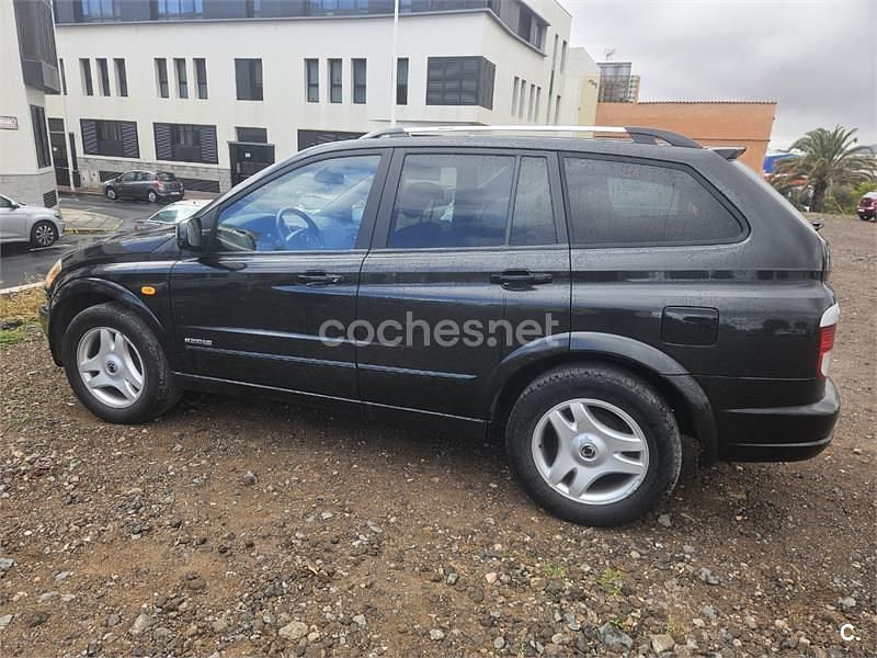 Usado Ssangyong (KGM) Kyron Limited 141 CV (103 kW) 2006 Negro SUV