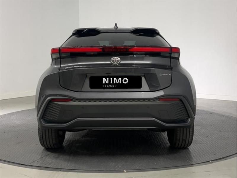 Begagnad Toyota C-HR Advance 223 HK (164 kW) 2024 Grå SUV